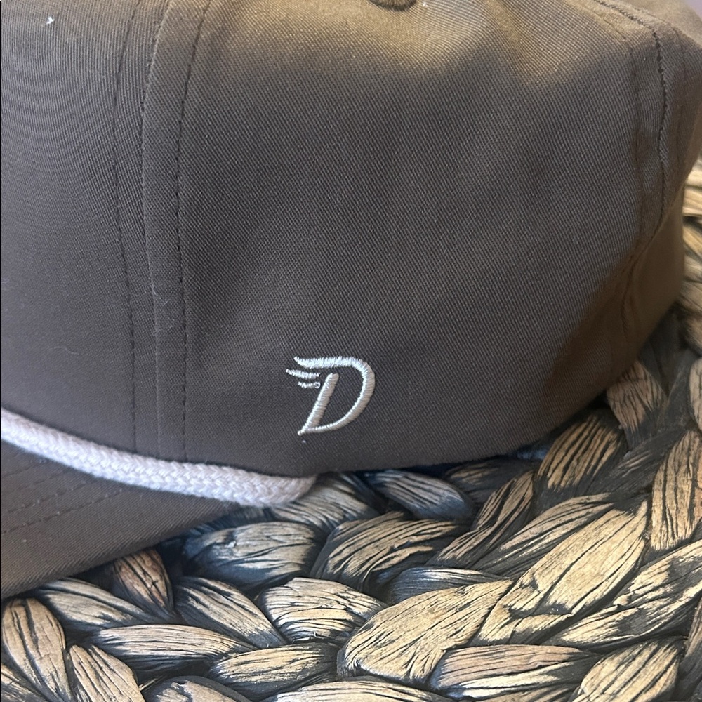 Brown Deer Embroidered Cap - Picture 2 of 7